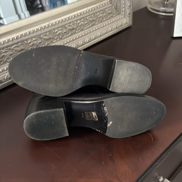 Tory Burch Miller black leather boots gold tone logo zipper booties Sz 10 1/2 - Picture 10 of 13